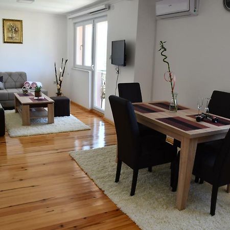 Apartman Vesna Višegrad エクステリア 写真
